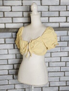 Blashe Women's Short Sleeve Front Tie Crop Top Size Large Yellow Rayon Blend